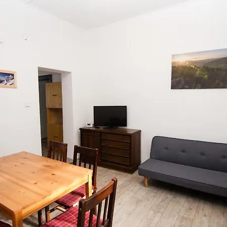 Apartmán u Hospůdky Appartamento *